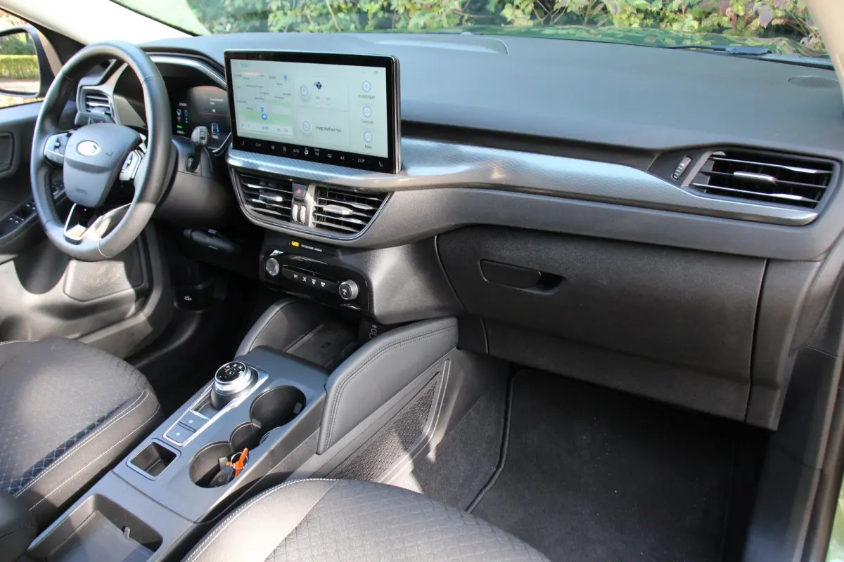 2.5 PHEV Titanium | NL-AUTO! | 1E EIGENAAR! | WINTERPACK | CAMERA | CRUISE | LANE ASSIST | PARK SENS V+A | DEALER OH! | CLIMA | NAVI