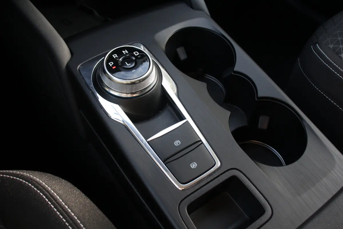 2.5 PHEV Titanium | NL-AUTO! | 1E EIGENAAR! | WINTERPACK | CAMERA | CRUISE | LANE ASSIST | PARK SENS V+A | DEALER OH! | CLIMA | NAVI