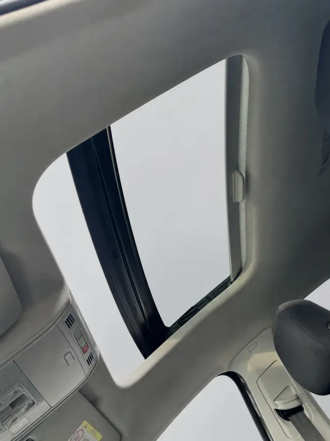 1.0 TSI LIFE PANORAMADAK/CAMERA/CARPLAY