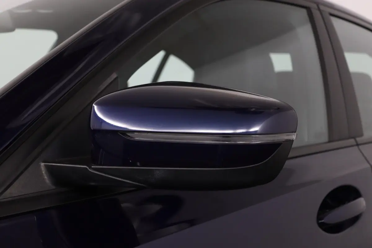 320e Business Edition Plus | SOH 95% | BMW Laserlicht | Head-Up Display | Stoelverwarming | HiFi | Actieve Cruise Control