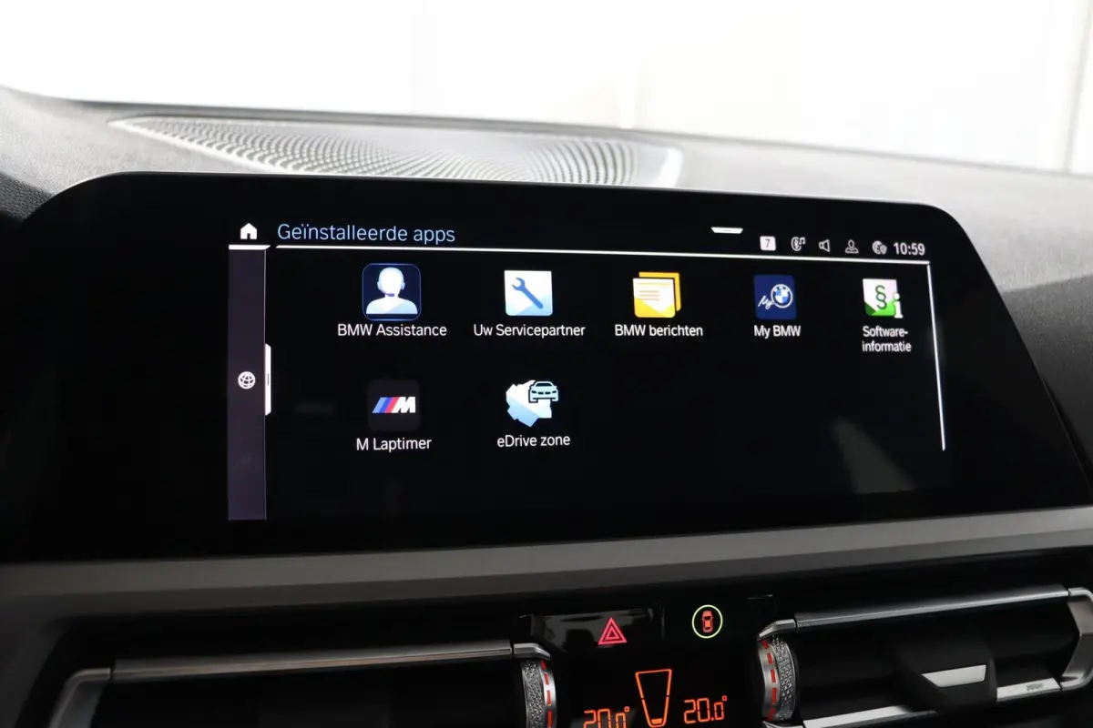 320e Business Edition Plus | SOH 95% | BMW Laserlicht | Head-Up Display | Stoelverwarming | HiFi | Actieve Cruise Control