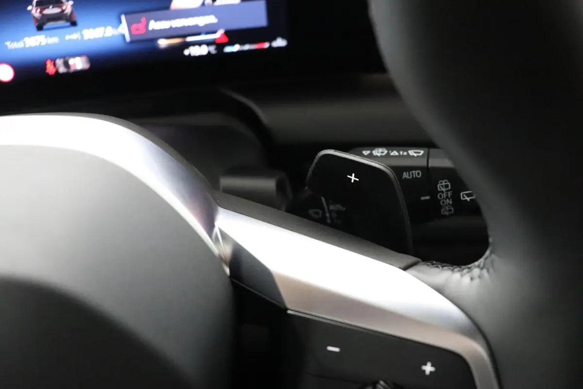 120 M Sport Design Edition M Sport Pro | Panoramadak | Trekhaak | Stoelverwarming | Driving Assistant