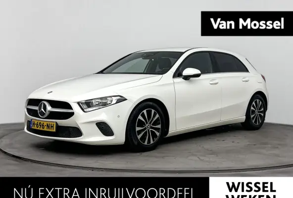 160 Business Solution | Cruise Control | Achteruitrijcamera | Keyless | Lane Assist | lichtmetalen velgen 16"|