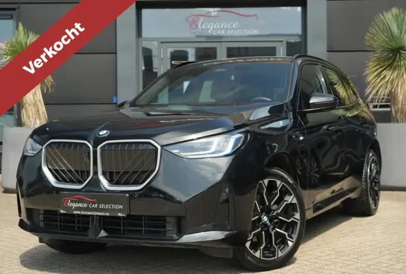 30e xDrive M Sport | 300PK | Pano | HUD | 360° | Harman Kardon | 20" | Keyless | Driving Assistant Professional | BMW X3 30e xDrive M Sport 300 PK Plug-in Hybrid met 2.0 viercilinder, panor