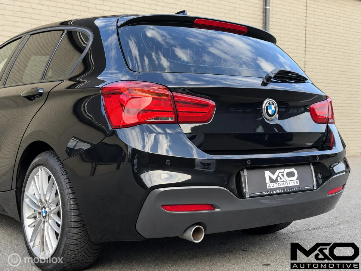 118i | M Sport High Executive| STOELVW | VIRTUAL