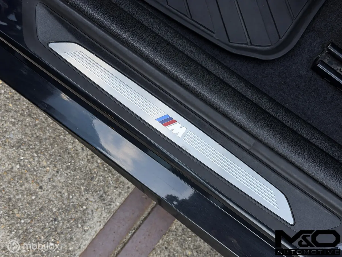 118i | M Sport High Executive| STOELVW | VIRTUAL