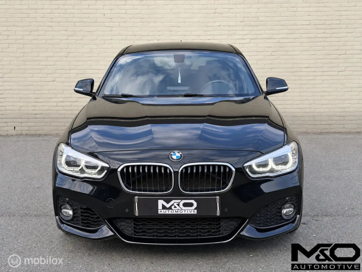 118i | M Sport High Executive| STOELVW | VIRTUAL