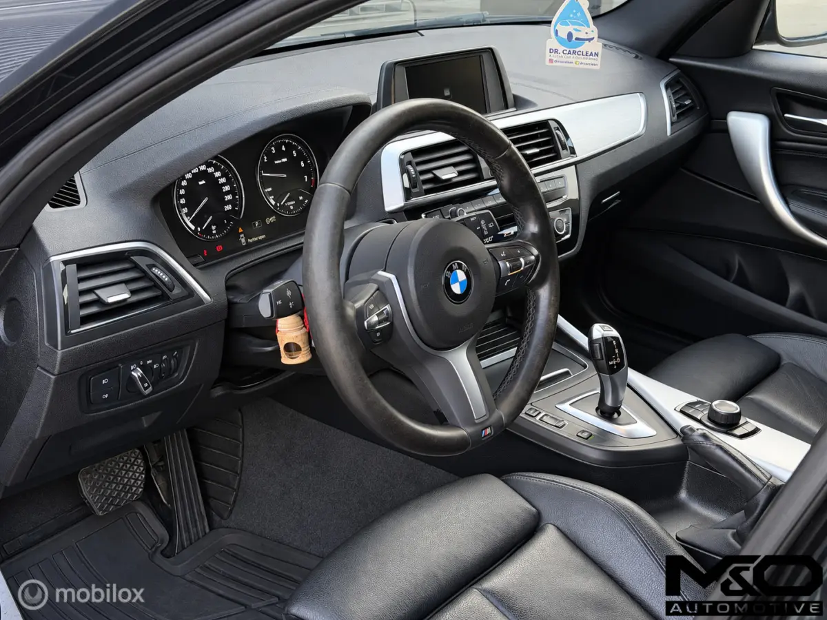 118i | M Sport High Executive| STOELVW | VIRTUAL