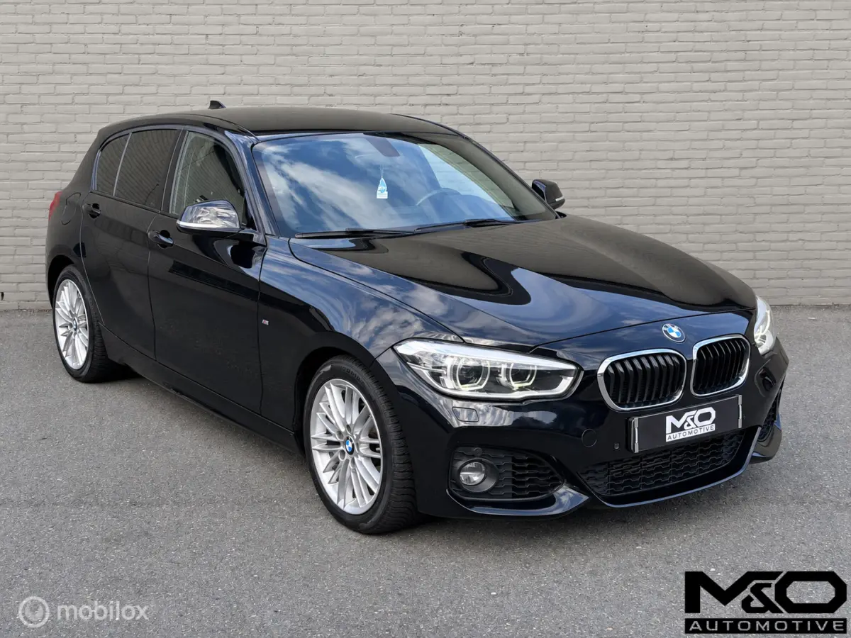 118i | M Sport High Executive| STOELVW | VIRTUAL