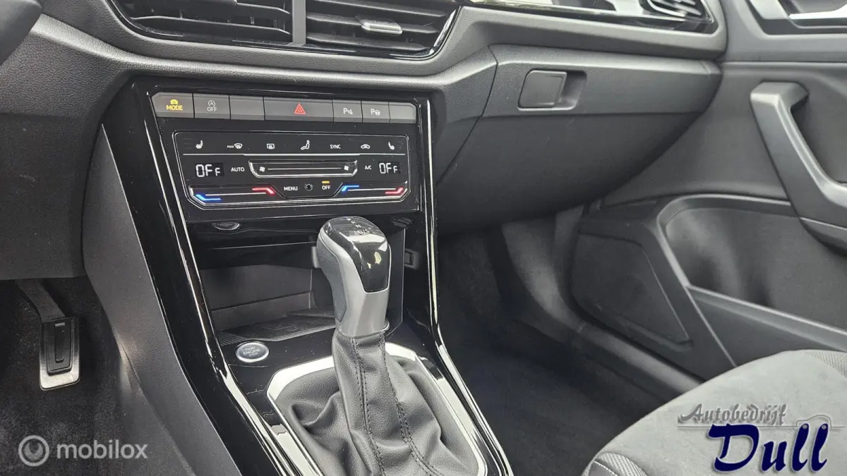 1.5 TSI DSG R-Line Black-edition Trekhaak!!