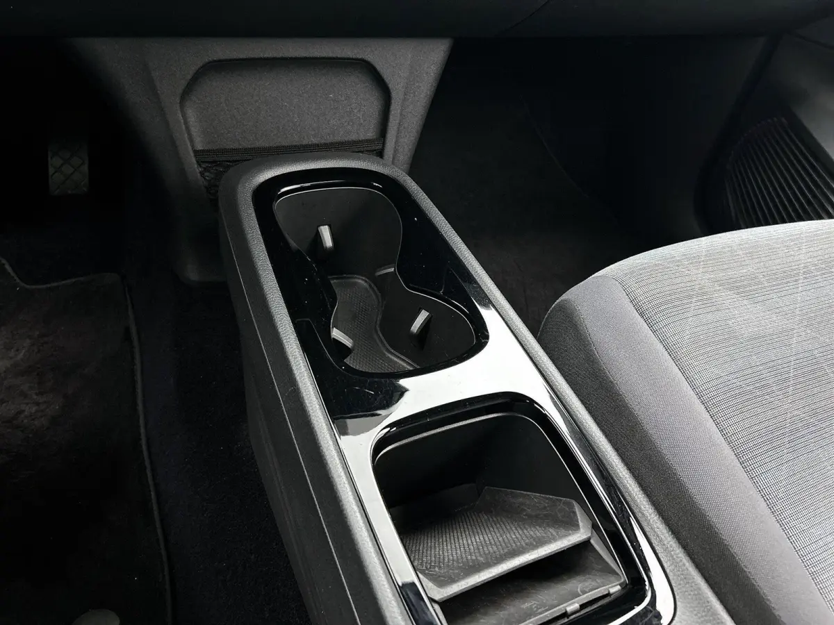 Life 58 kWh 204 PK | SoH 89% | Automaat | Navigatie | Parkeersenoren | Apple Carplay | Android Auto | Climatronic | Adaptive Cruise Control |