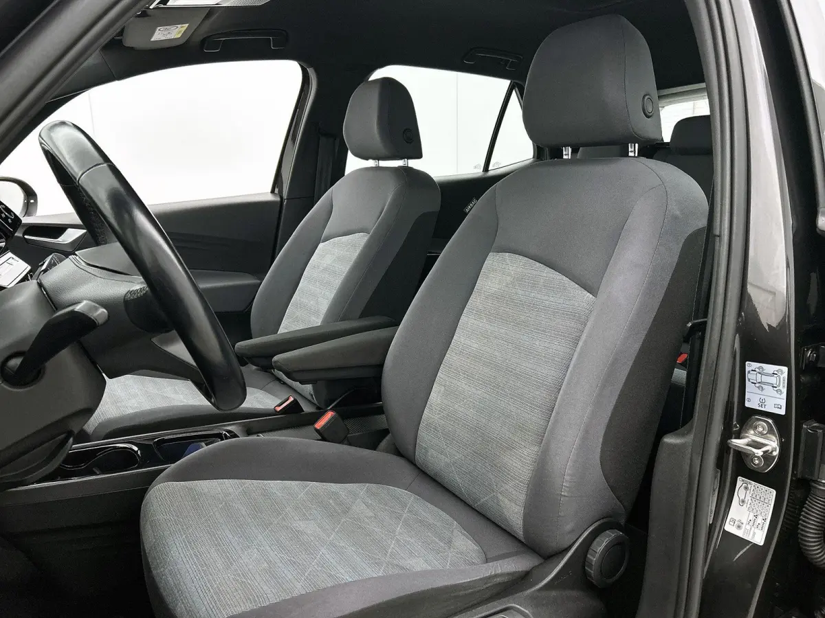 Life 58 kWh 204 PK | SoH 89% | Automaat | Navigatie | Parkeersenoren | Apple Carplay | Android Auto | Climatronic | Adaptive Cruise Control |