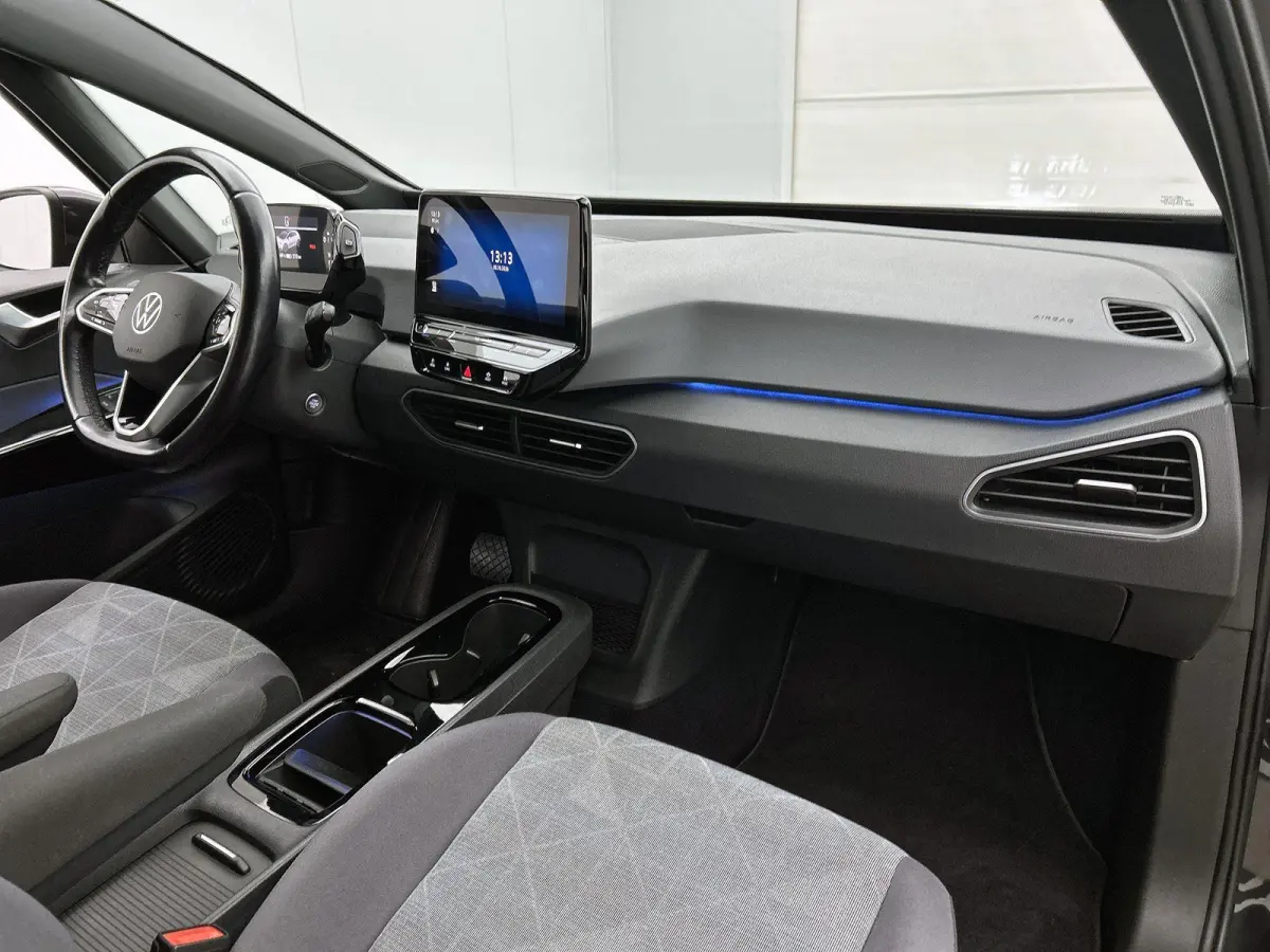 Life 58 kWh 204 PK | SoH 89% | Automaat | Navigatie | Parkeersenoren | Apple Carplay | Android Auto | Climatronic | Adaptive Cruise Control |