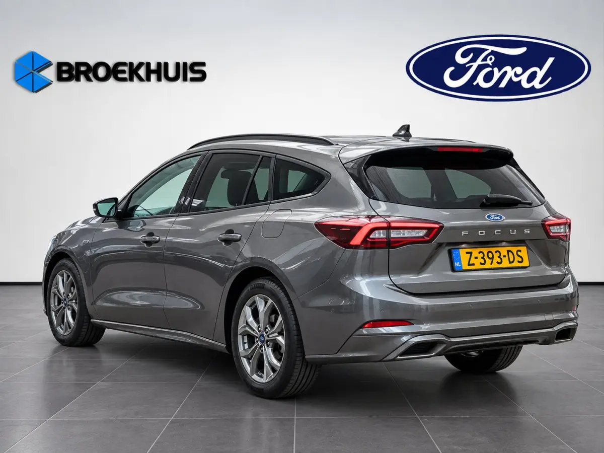 1.0 EcoBoost Hybrid ST Line 155pk | Afn. Trekhaak | Adaptive Cruise | Dodehoek Detectie | Winterpack