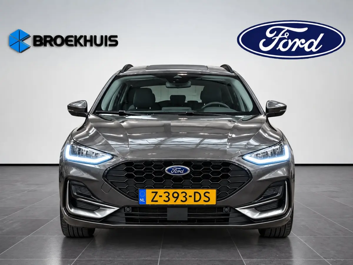 1.0 EcoBoost Hybrid ST Line 155pk | Afn. Trekhaak | Adaptive Cruise | Dodehoek Detectie | Winterpack