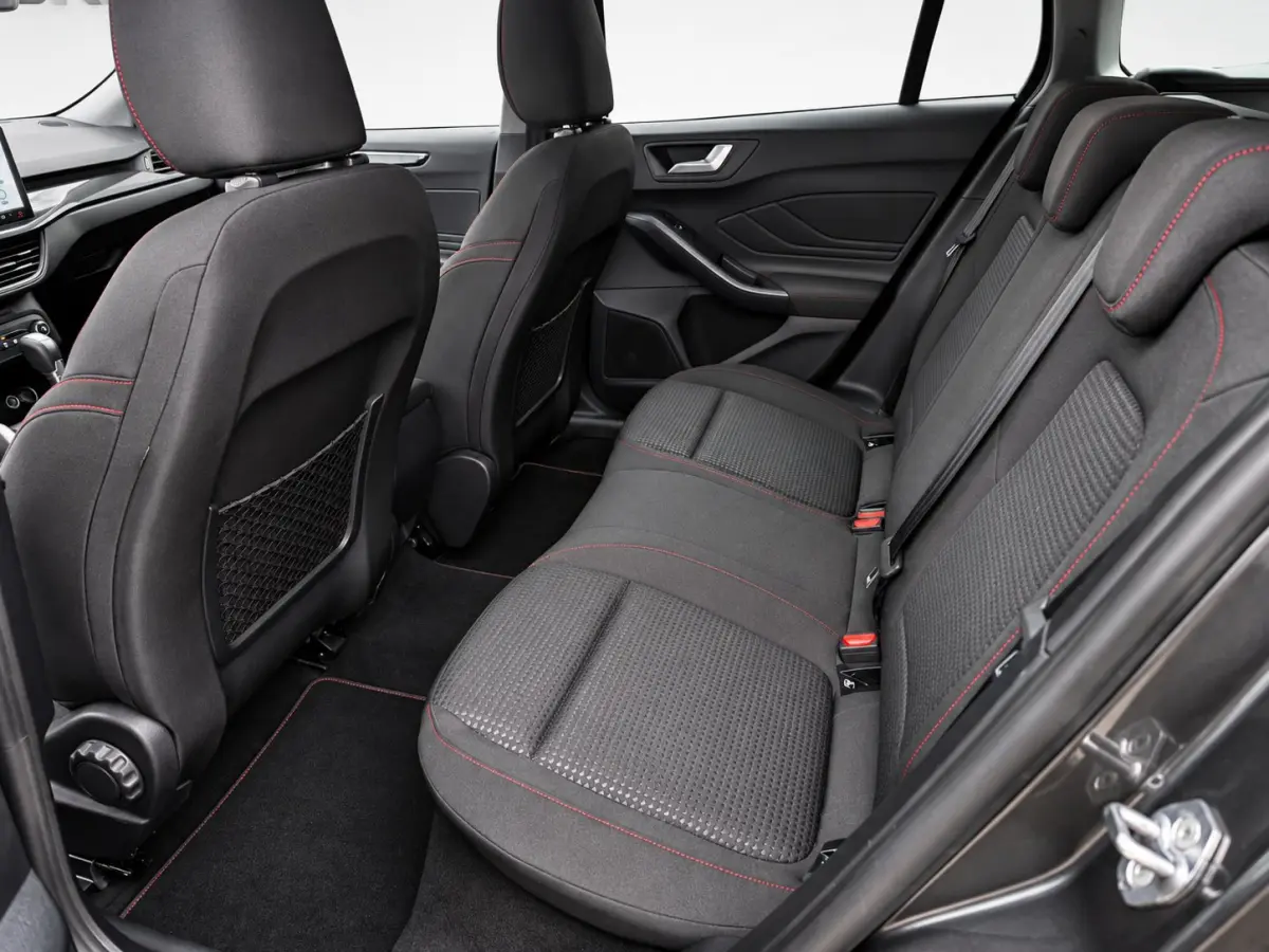 1.0 EcoBoost Hybrid ST Line 155pk | Afn. Trekhaak | Adaptive Cruise | Dodehoek Detectie | Winterpack