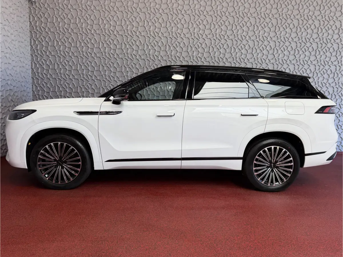 EXCLUSIVE | AWD | BRUIN LEER | 428 PK | 7-PERSOONS | NIEUWE AUTO | KHAKI WHITE phev plug in hybrid
