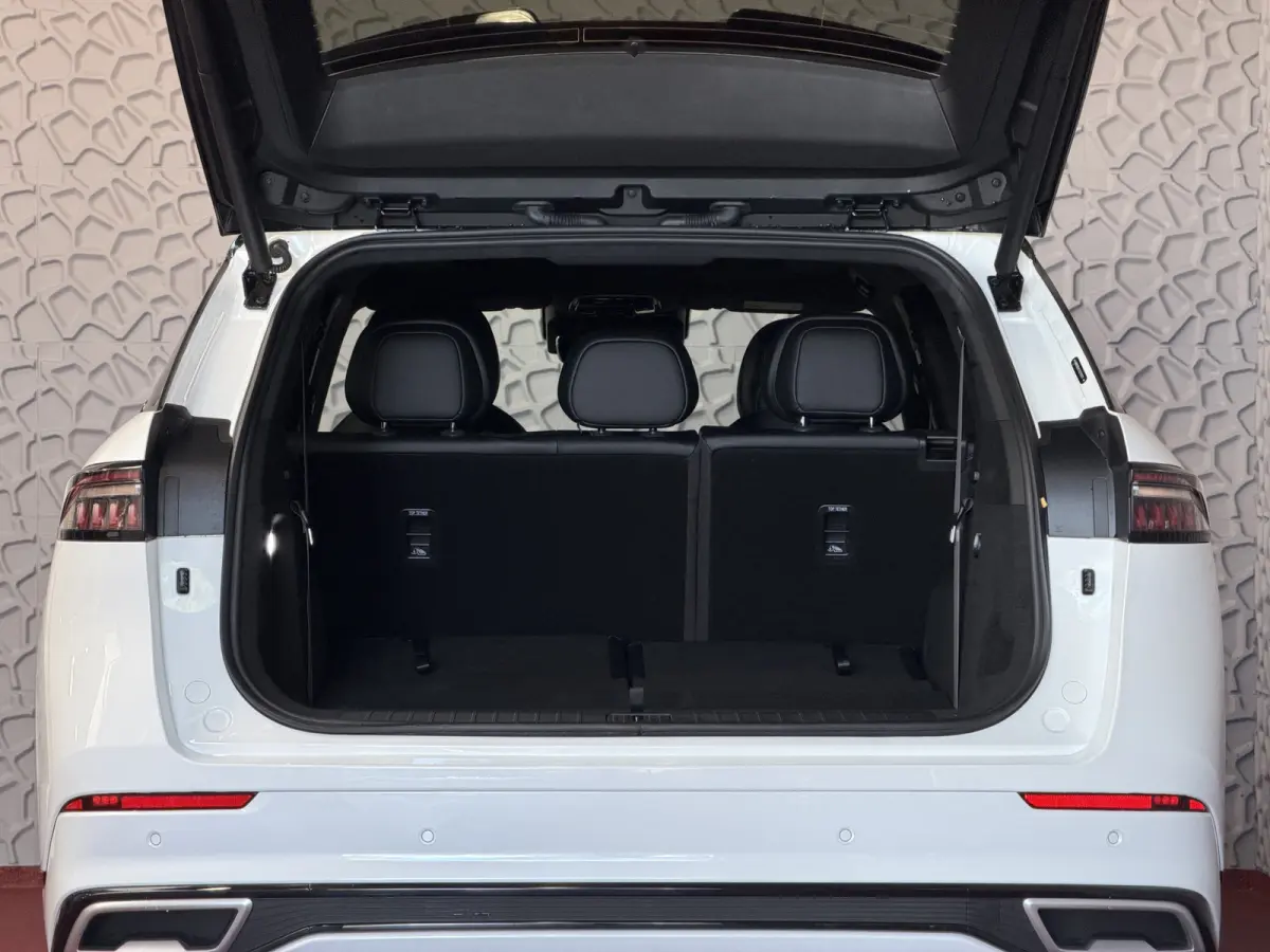 EXCLUSIVE | AWD | 428 PK | 7-PERSOONS | 7 JAAR GARANTIE | KHAKI WHITE phev plug in hybrid