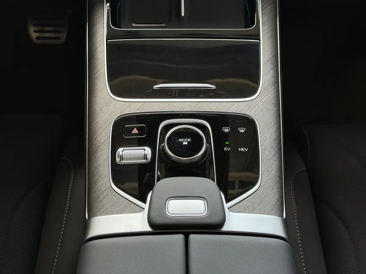EXCLUSIVE | AWD | 428 PK | 7-PERSOONS | 7 JAAR GARANTIE | KHAKI WHITE phev plug in hybrid