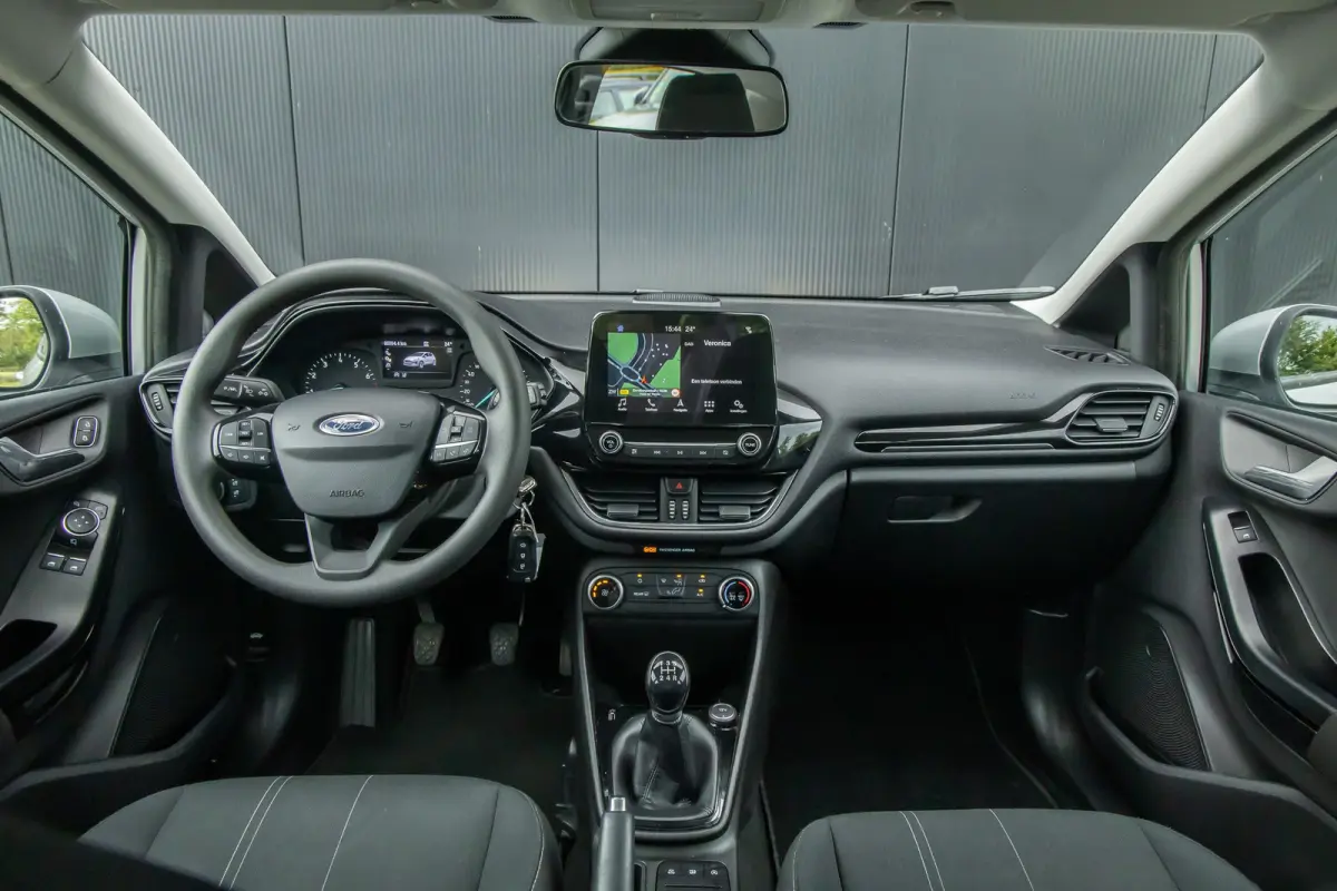 1.1 Trend | Dealer o.h. | DAB | Apple carplay / adriod auto | Cruise control