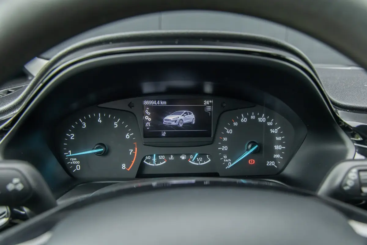 1.1 Trend | Dealer o.h. | DAB | Apple carplay / adriod auto | Cruise control