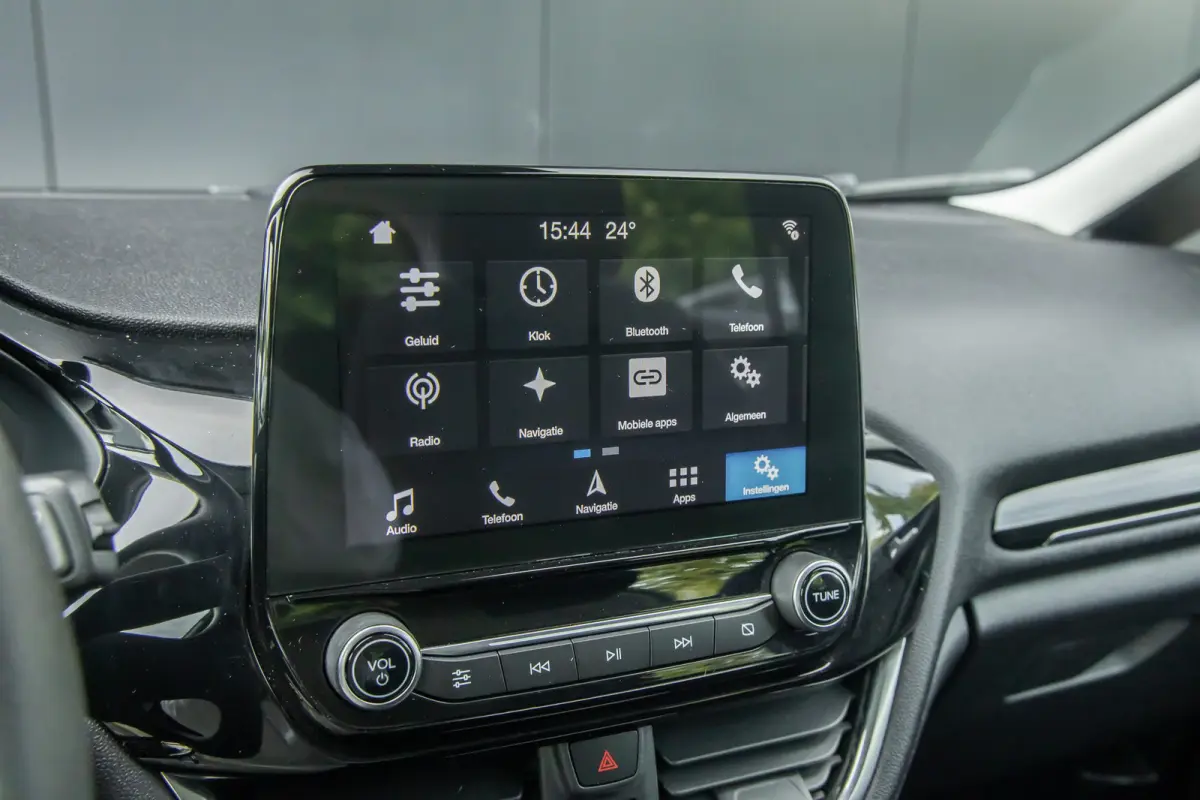1.1 Trend | Dealer o.h. | DAB | Apple carplay / adriod auto | Cruise control
