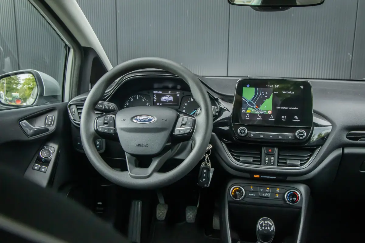 1.1 Trend | Dealer o.h. | DAB | Apple carplay / adriod auto | Cruise control
