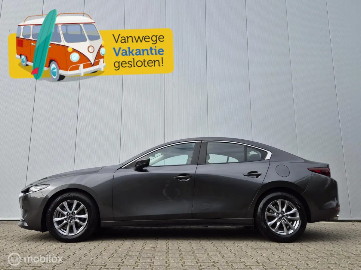 2.0 E-SKYACTIV-X M HYBRID 180 COMFORT MET BOSE AUTOMAAT/KEYLESS/LED/CAMERA/STOEL-STUURVERWARMING/HEAD-UP/ADAPTIVE CRUISE