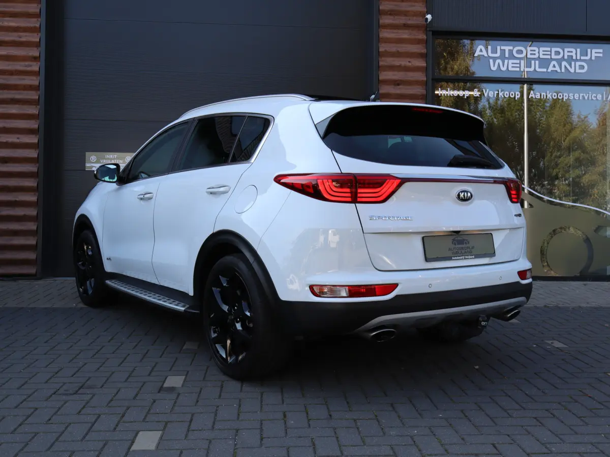 1.6 T-GDI 4WD GT-Line BLACK-Line NIEUWSTAAT I GT-line I Trekhaak I Carplay I Treeplank I Pano I Camera I Winterpakket I NL-auto I Navi I