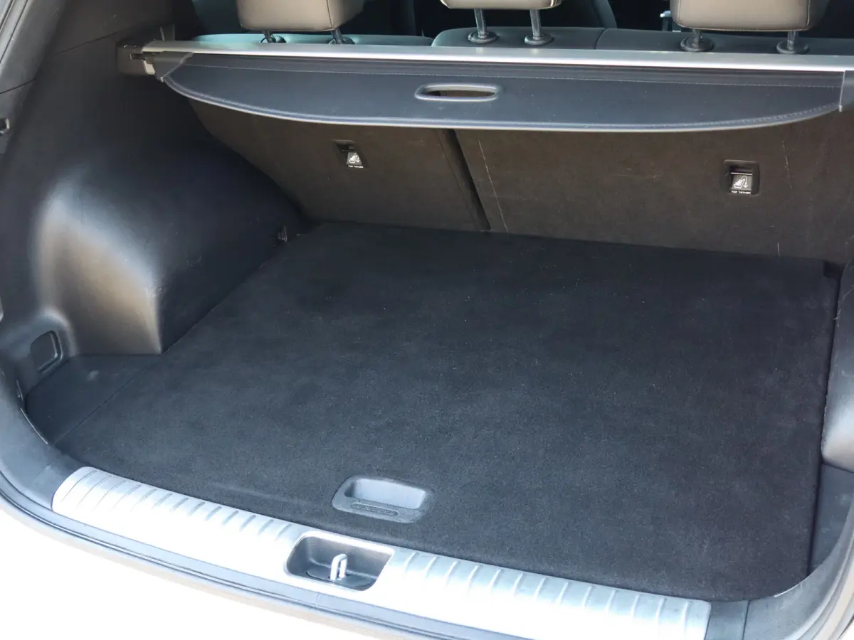1.6 T-GDI 4WD GT-Line BLACK-Line NIEUWSTAAT I GT-line I Trekhaak I Carplay I Treeplank I Pano I Camera I Winterpakket I NL-auto I Navi I