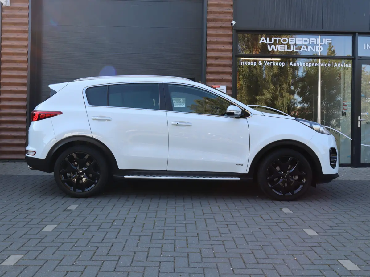 1.6 T-GDI 4WD GT-Line BLACK-Line NIEUWSTAAT I GT-line I Trekhaak I Carplay I Treeplank I Pano I Camera I Winterpakket I NL-auto I Navi I