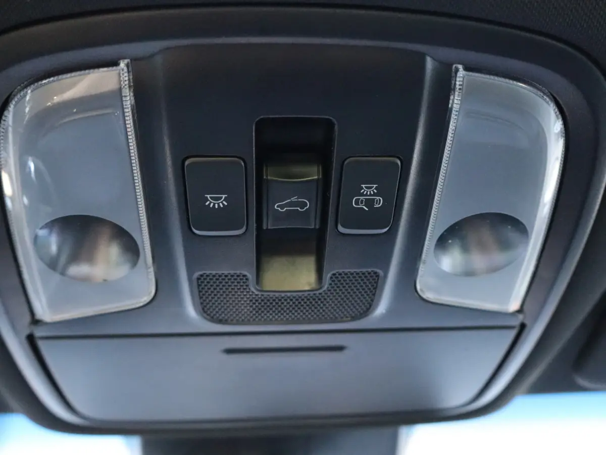 1.6 T-GDI 4WD GT-Line BLACK-Line NIEUWSTAAT I GT-line I Trekhaak I Carplay I Treeplank I Pano I Camera I Winterpakket I NL-auto I Navi I