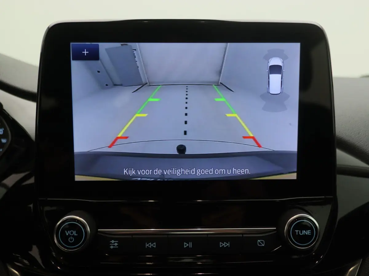 1.0 EcoBoost Titanium | Apple Carplay/Android Auto | Climate Control | Winterpakket | Trekhaak |