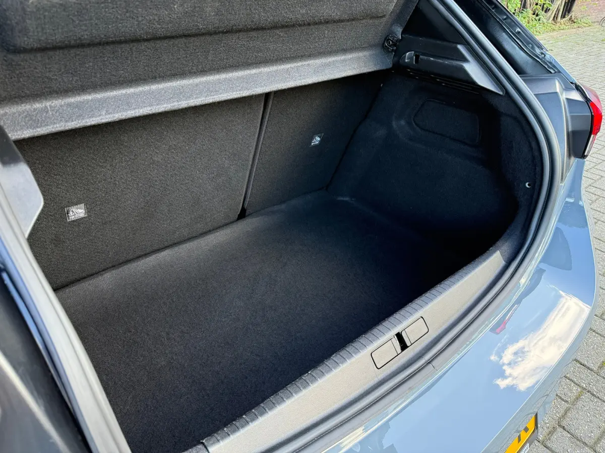 1.2 Turbo Hybrid GS - Automaat - Navi - Climate - Org.NL