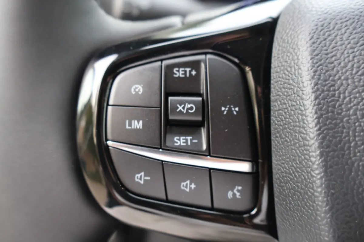 340 L2H1 Sport 71kWh | 286pk | 4WD