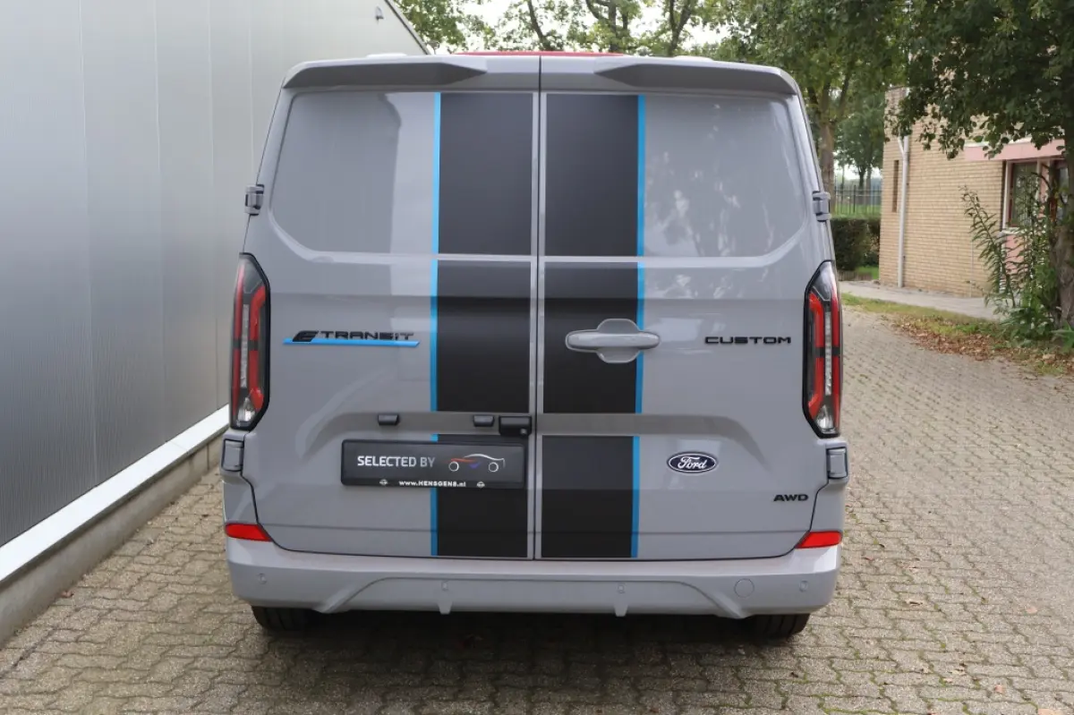 340 L2H1 Sport 71kWh | 286pk | 4WD