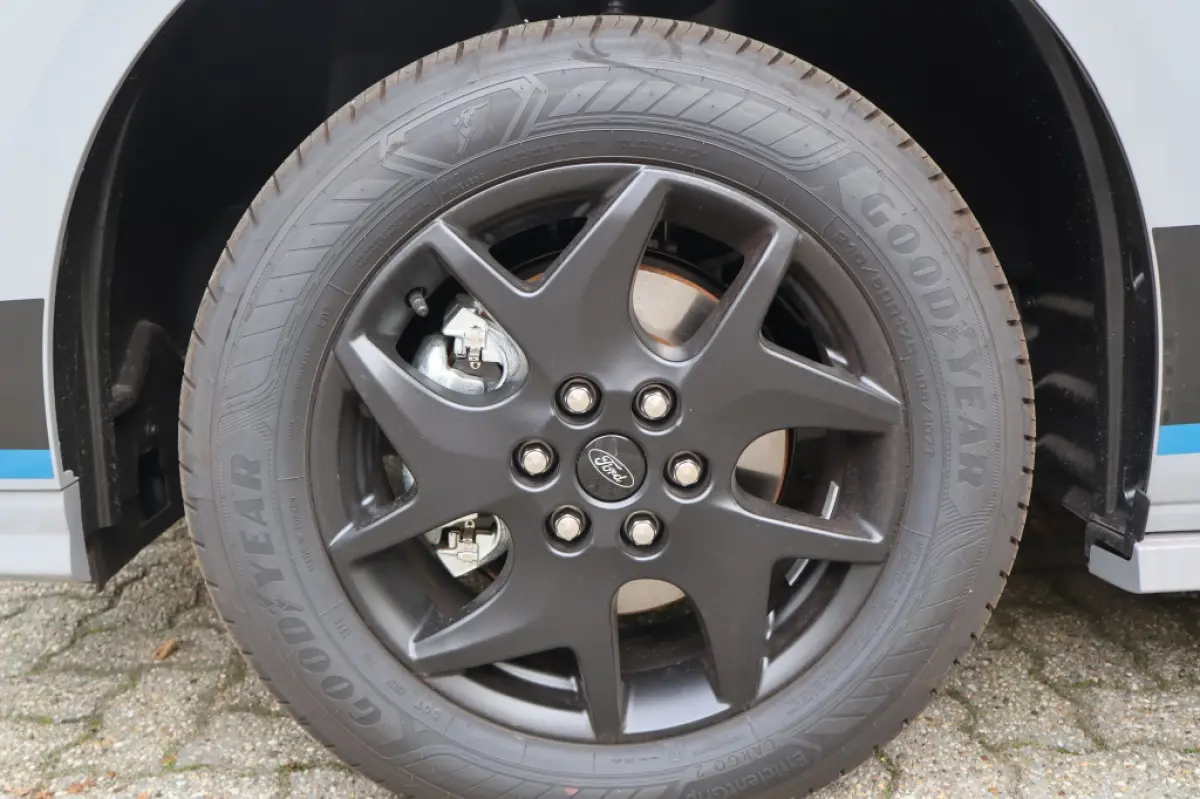 340 L2H1 Sport 71kWh | 286pk | 4WD
