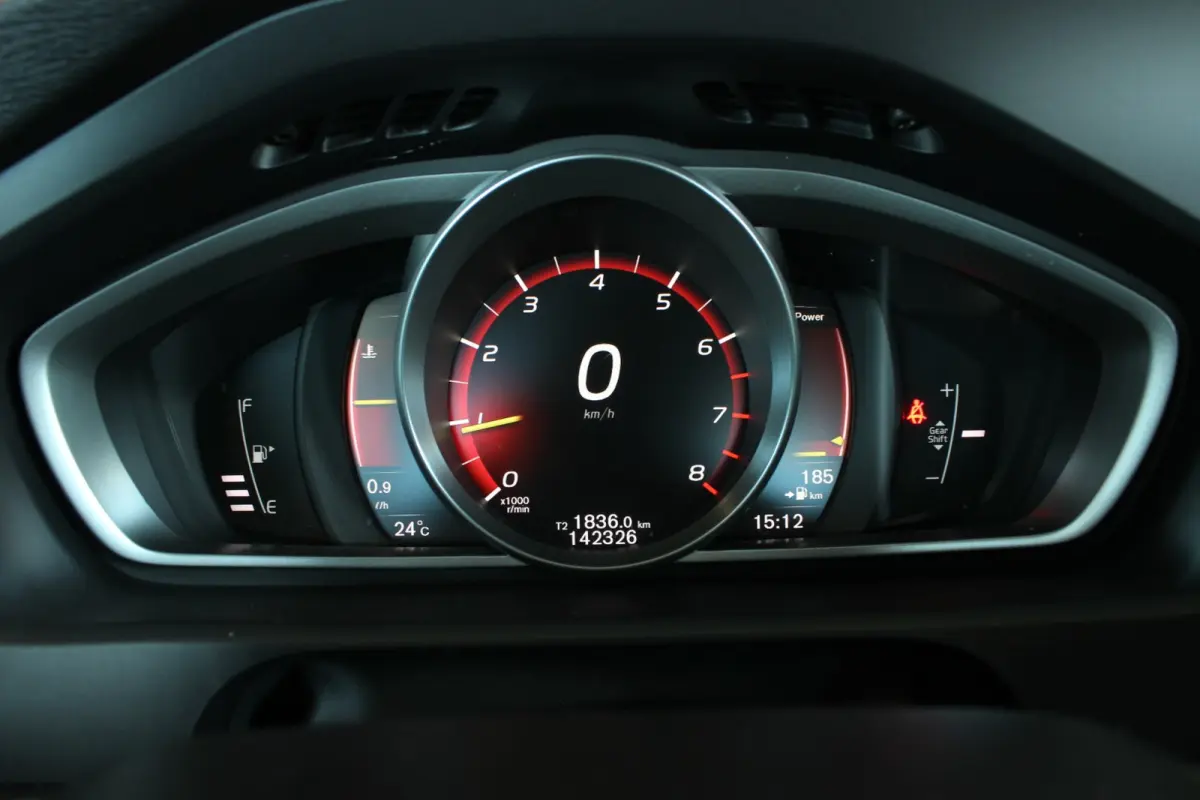 2.0 T4 Business Sport Trekhaak | Bluetooth | LED | Stoelverw. | Navi | Alcantara | 17" LMV | PDC V+A