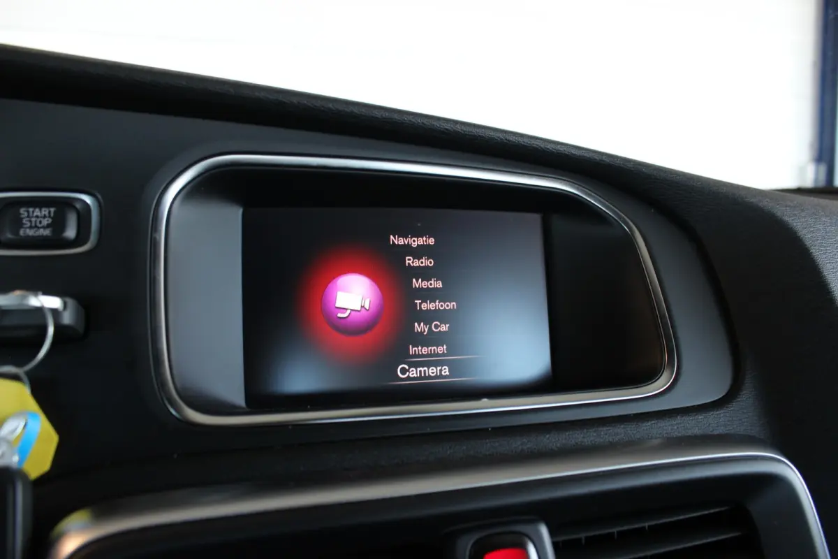 2.0 T4 Business Sport Trekhaak | Bluetooth | LED | Stoelverw. | Navi | Alcantara | 17" LMV | PDC V+A