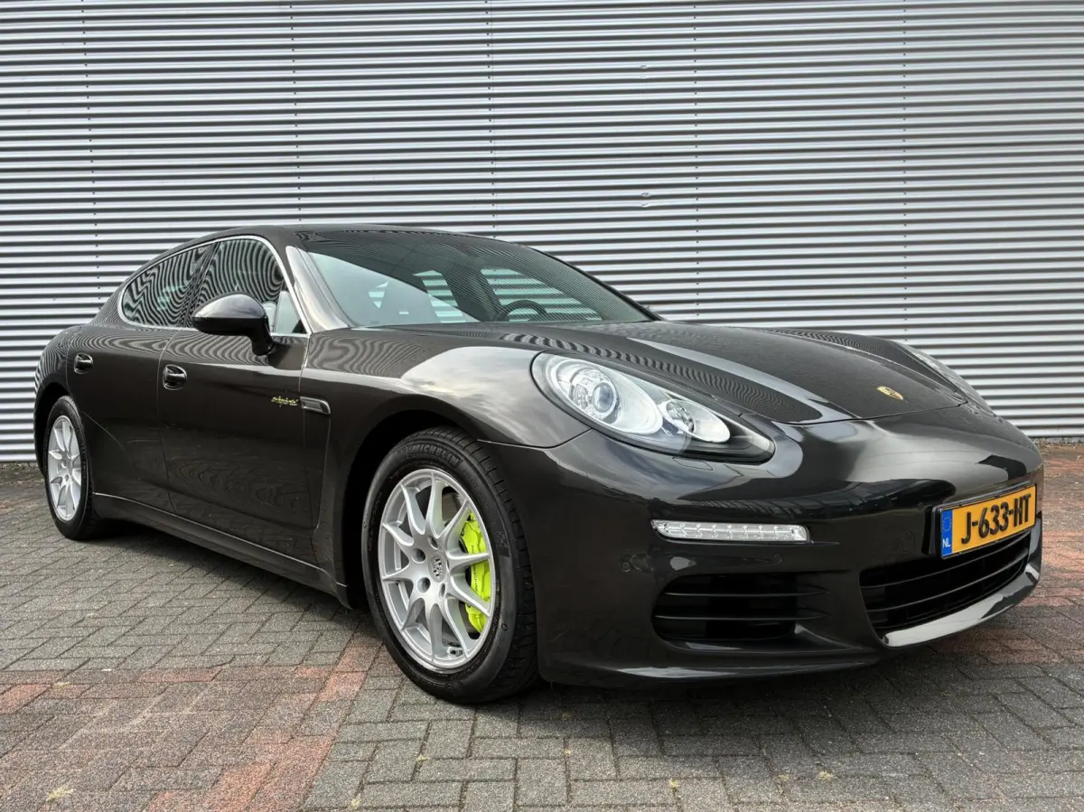 Sport 3.0 S Sport Hybride 3.0 4