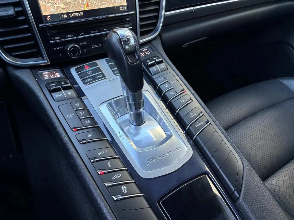 Sport 3.0 S Sport Hybride 3.0 4