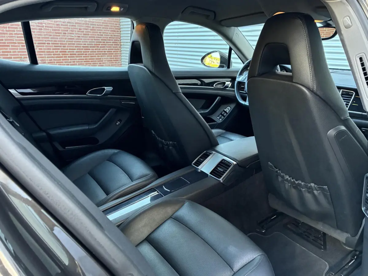 Sport 3.0 S Sport Hybride 3.0 4