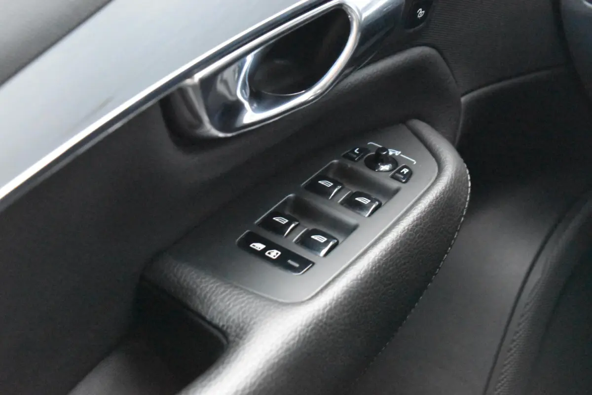 2.0 D5 AWD 224PK 196dkm