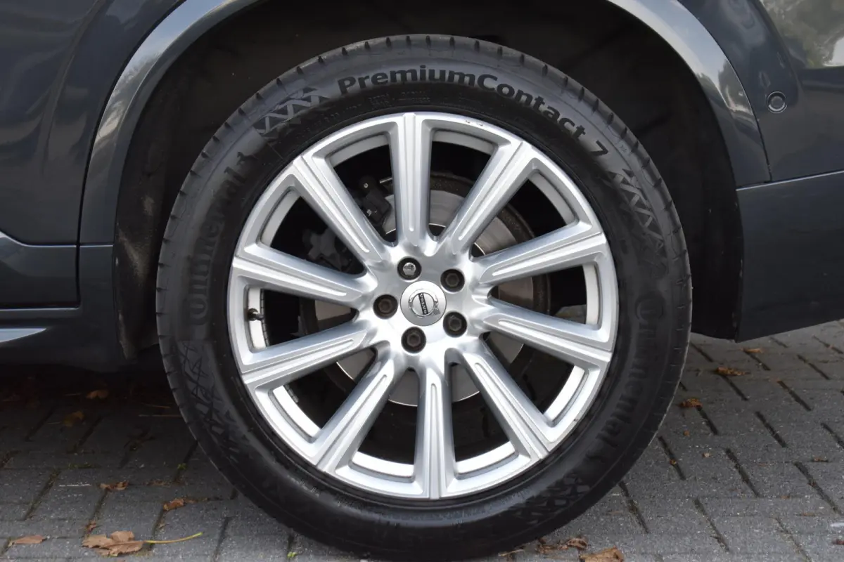 2.0 D5 AWD 224PK 196dkm