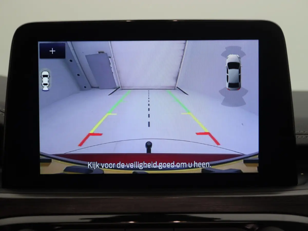 2.5 PHEV Vignale | Panoramadak | Head-Up Display | Apple Carplay/Android Auto | Stoelverwarming |