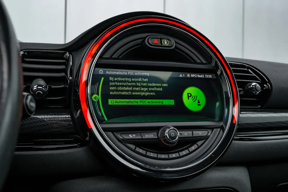 2.0 JCW ALL4 l Harman/Kardon Sound l Leder/Alcantara l Head up Display l Panoramadak l Camera l