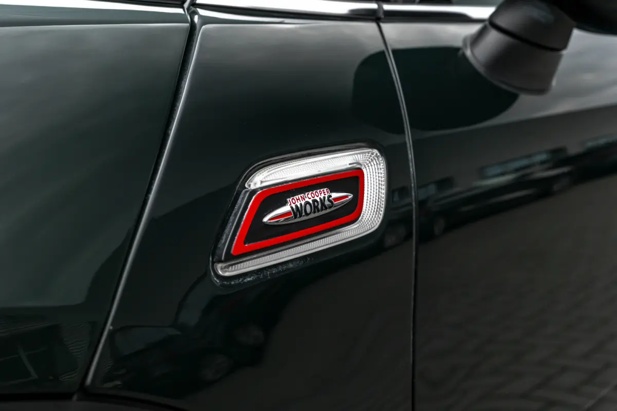 2.0 JCW ALL4 l Harman/Kardon Sound l Leder/Alcantara l Head up Display l Panoramadak l Camera l