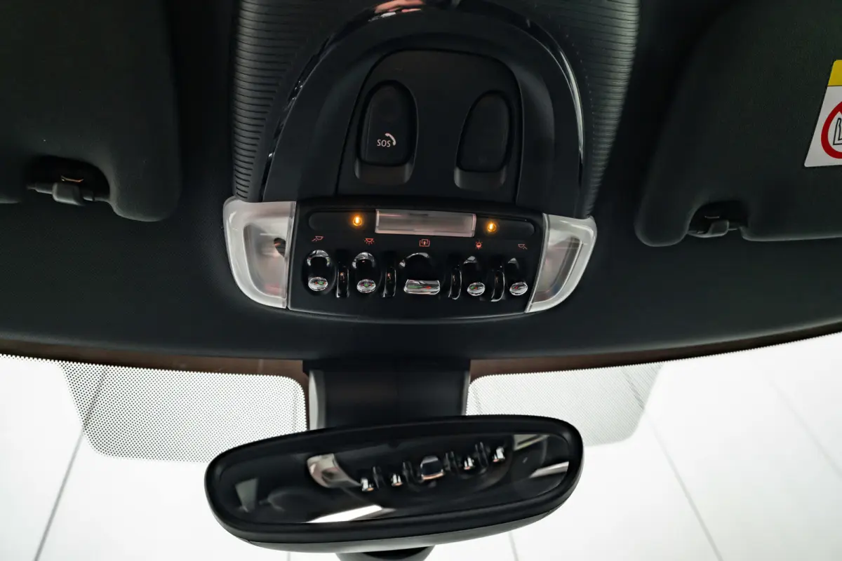2.0 JCW ALL4 l Harman/Kardon Sound l Leder/Alcantara l Head up Display l Panoramadak l Camera l