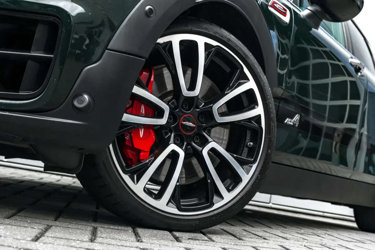 2.0 JCW ALL4 l Harman/Kardon Sound l Leder/Alcantara l Head up Display l Panoramadak l Camera l