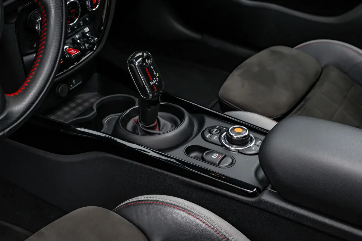 2.0 JCW ALL4 l Harman/Kardon Sound l Leder/Alcantara l Head up Display l Panoramadak l Camera l